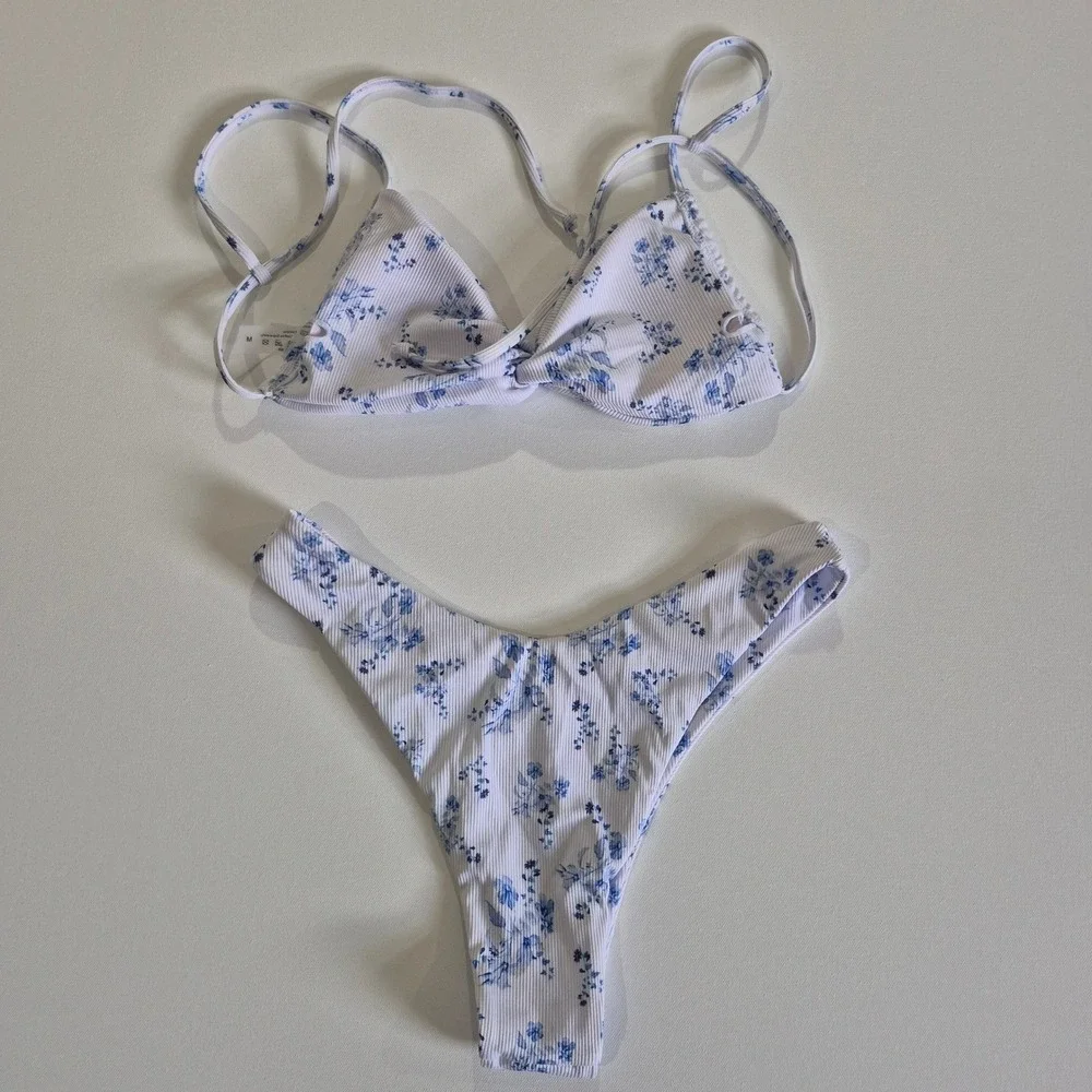 Tempt Me Blue Floral Ribbed Twist Front Bikini Set‎ White Medium
